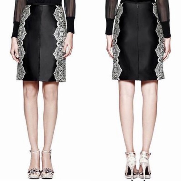 Tory Burch Beautiful Black Satin Contrast Lace PrintSkirt 🖤